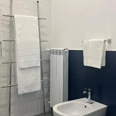 Sea Glimpse - Santa Lucia *