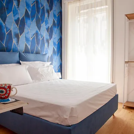 Sea Glimpse - Santa Lucia